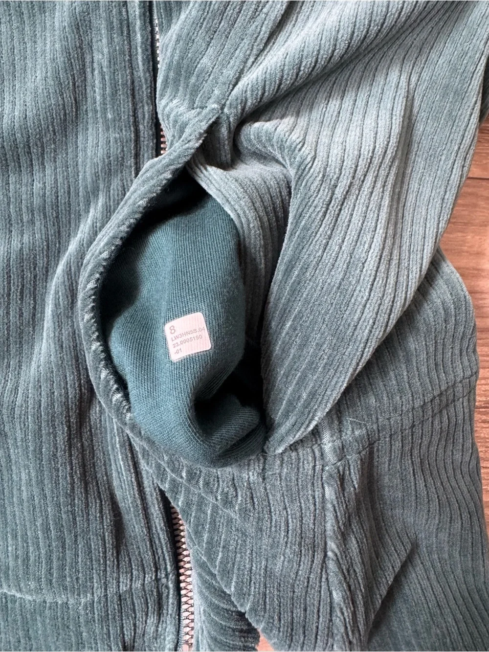 Lululemon Women's Scuba Track Jacket in Velvet Cord Storm Teal Size 8